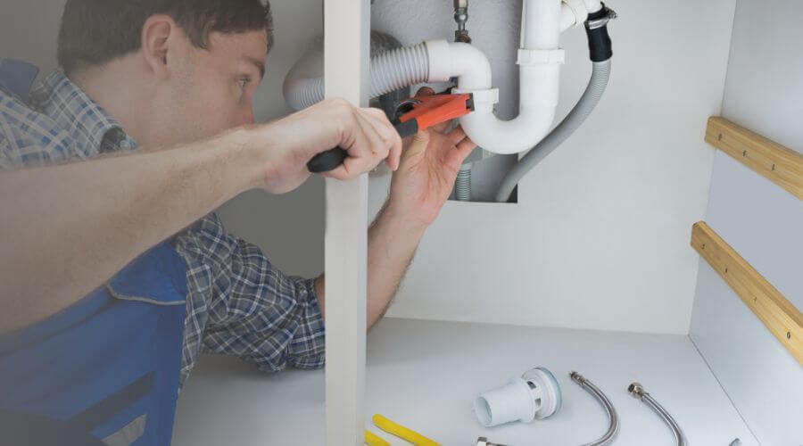 Professional bathroom faucet installation in Pulaski, IA